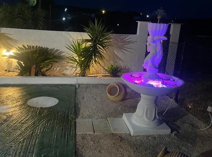 Elena Porto Heli